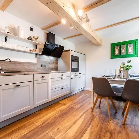 度假居 Haus Am Wald - Mit Garten & Hund In Der Saechsischen Schweiz