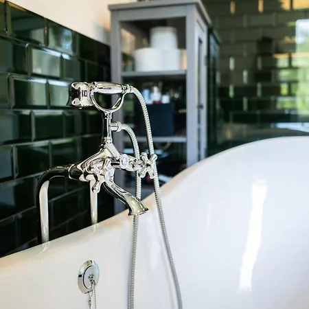 Haus Am Wald - Mit Garten & Hund In Der Saechsischen Schweiz * 巴特尚道